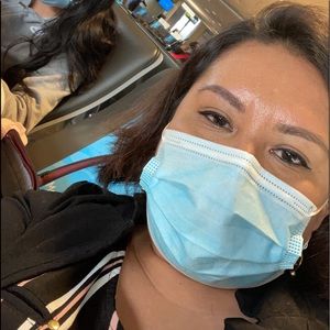 Meet your Posher, Yadira